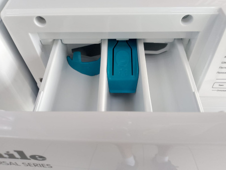 23e46a16-3b9d-4326-86e5-80711de83a1e